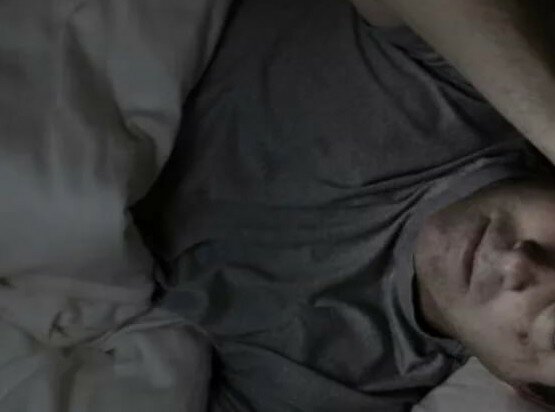 Почему по ночам во сне болит голова