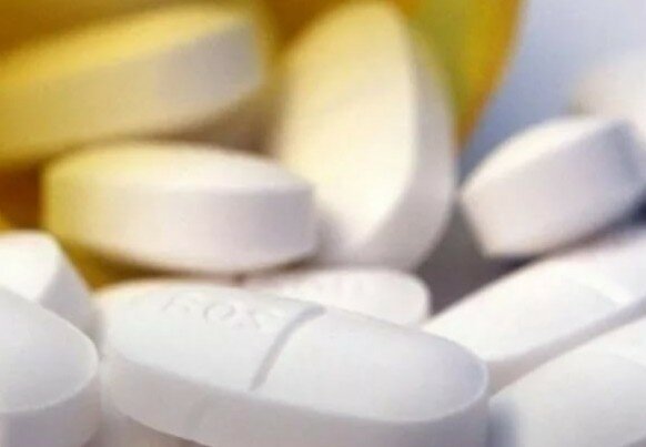 Болит голова не помогают таблетки