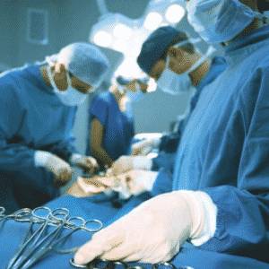 Что делать при хрусте в лопатках