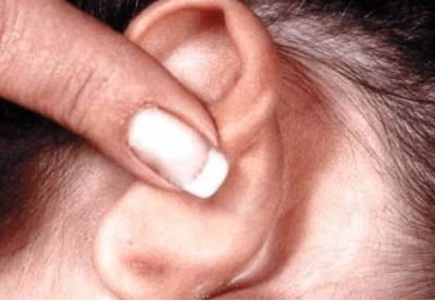 болит спина и шея за ушами