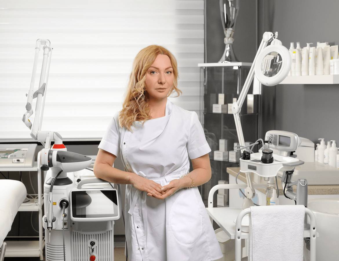 После инъекций диспорта болит голова