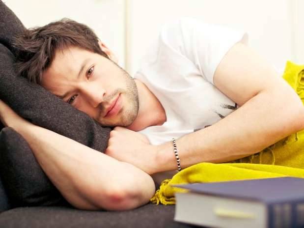 Почему болит голова после сна в обед